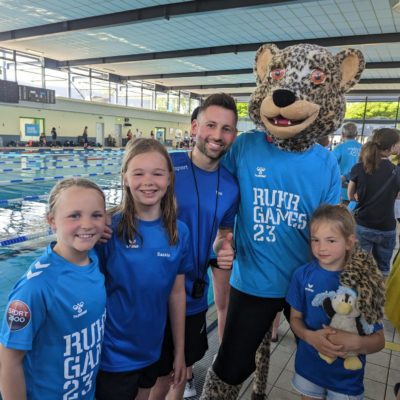 297ac062-7c62-4fff-8869-9e07a8b26e58